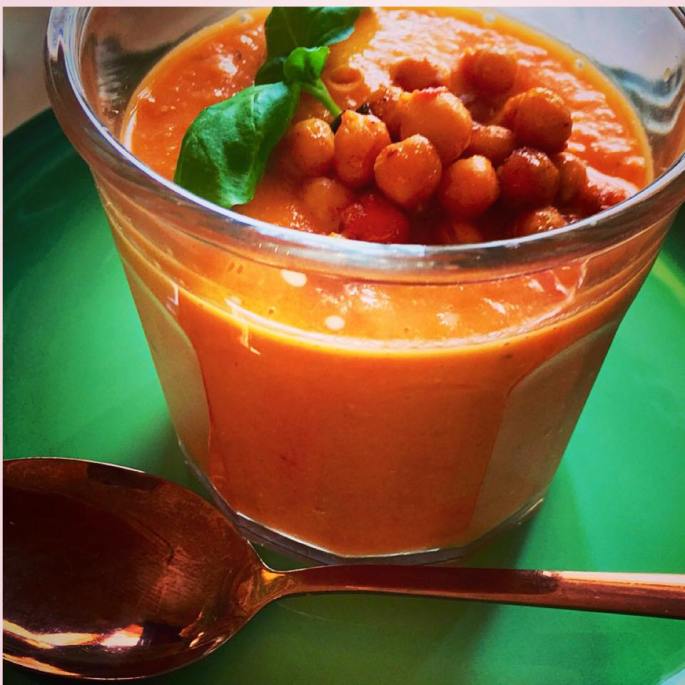 stektetomatogkikertsuppe